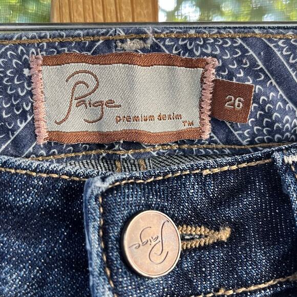 Paige Women's Laurel Canyon Boot Jeans Low Rise Medium Wash Size 26 - Picture 8 of 10